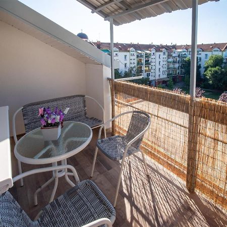 Apartman Sara Leilighet Novi Sad Eksteriør bilde